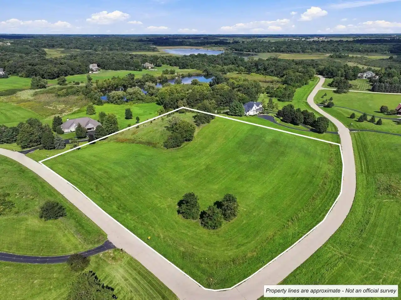 Photo 2 of Land for sale at Lot 17 Chiatnti Ct And Trieste Dr #Trieste Dr, Lake Geneva, WI 53147 | MLS# 1980139 | Listing updated on 2026-09-11