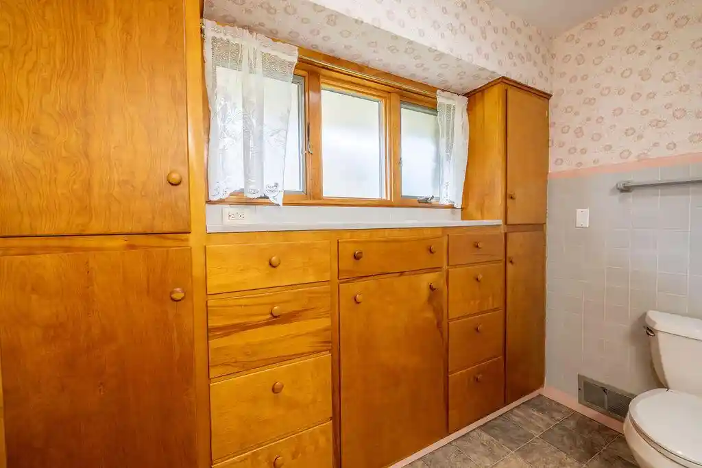 Photo 4 of Single family home for sale at 201 Gardner Ave, Burlington, WI 53105 | MLS# 1980143 | Listing updated on 2026-09-14