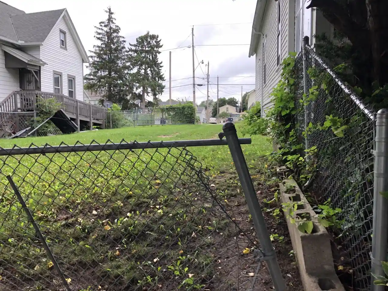Photo 2 of Single family home for sale at 2464 W Lloyd St, Milwaukee, WI 53205 | MLS# 1980146 | Listing updated on 2026-09-17