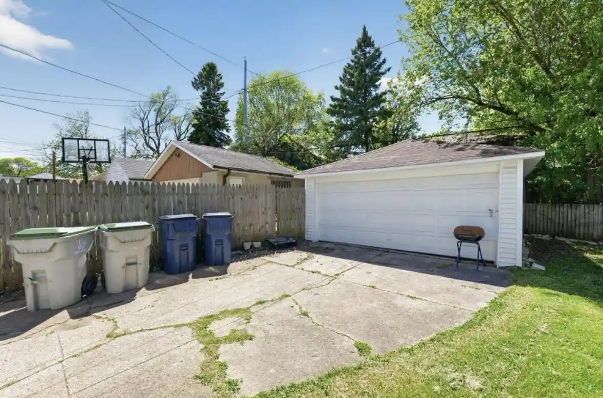 Listing Photo 5 - Condo for sale in building located at 2959-2961 N 59th St, Milwaukee, WI 53210 - Unit #2961