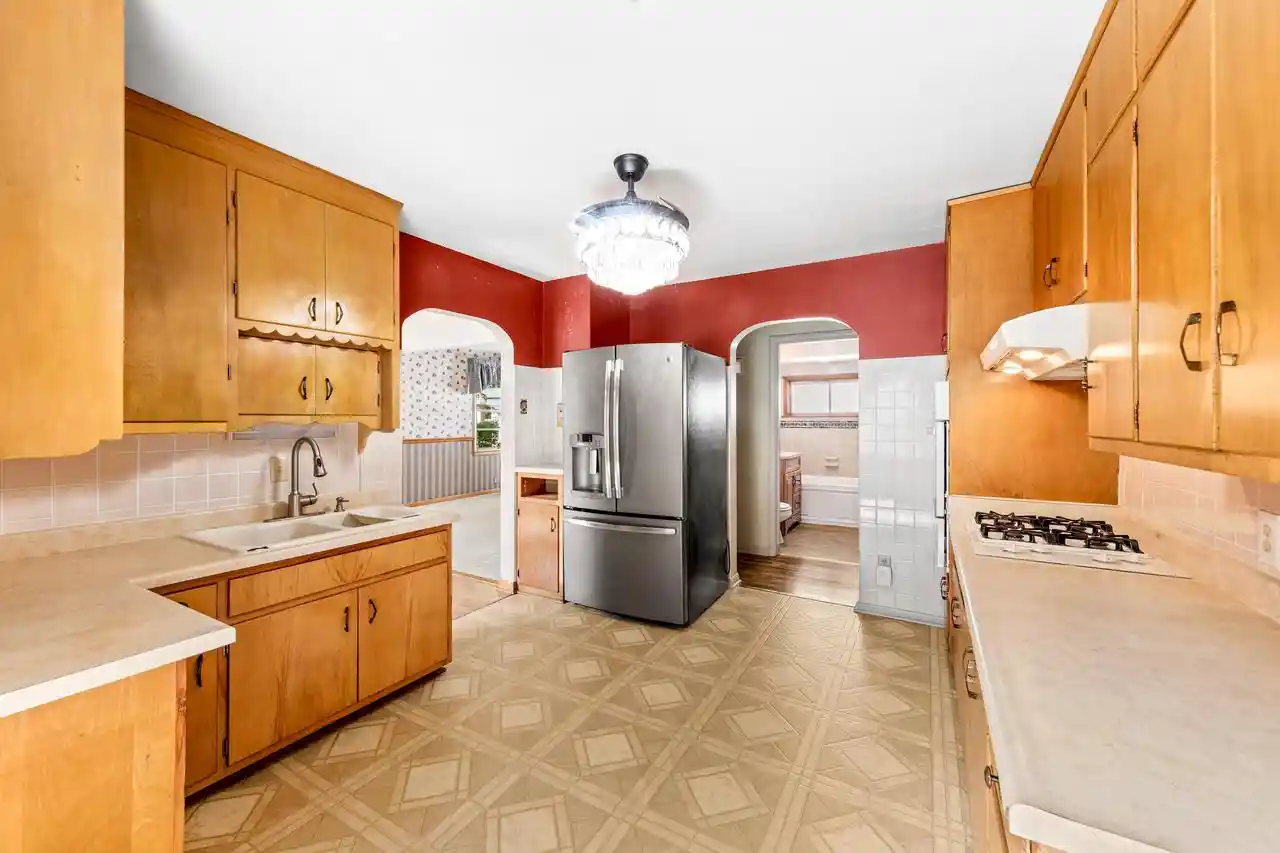Photo 4 of Single family home for sale at 1872 S 90th Street, Milwaukee, WI 53227 | MLS# 1980161 | Listing updated on 2026-09-16