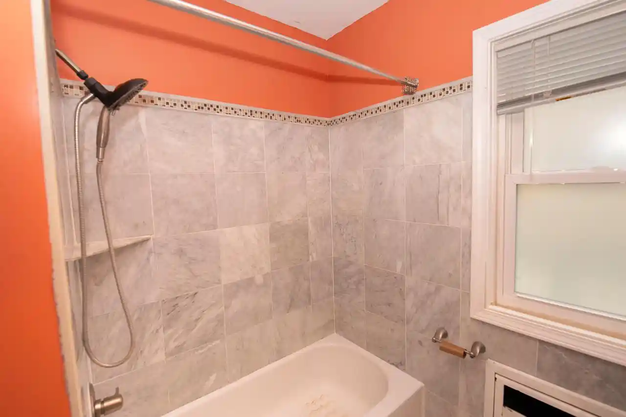 Photo 4 of Single family home for sale at 620 Melvin Ave, Racine, WI 53402 | MLS# 1980165 | Listing updated on 2026-09-21