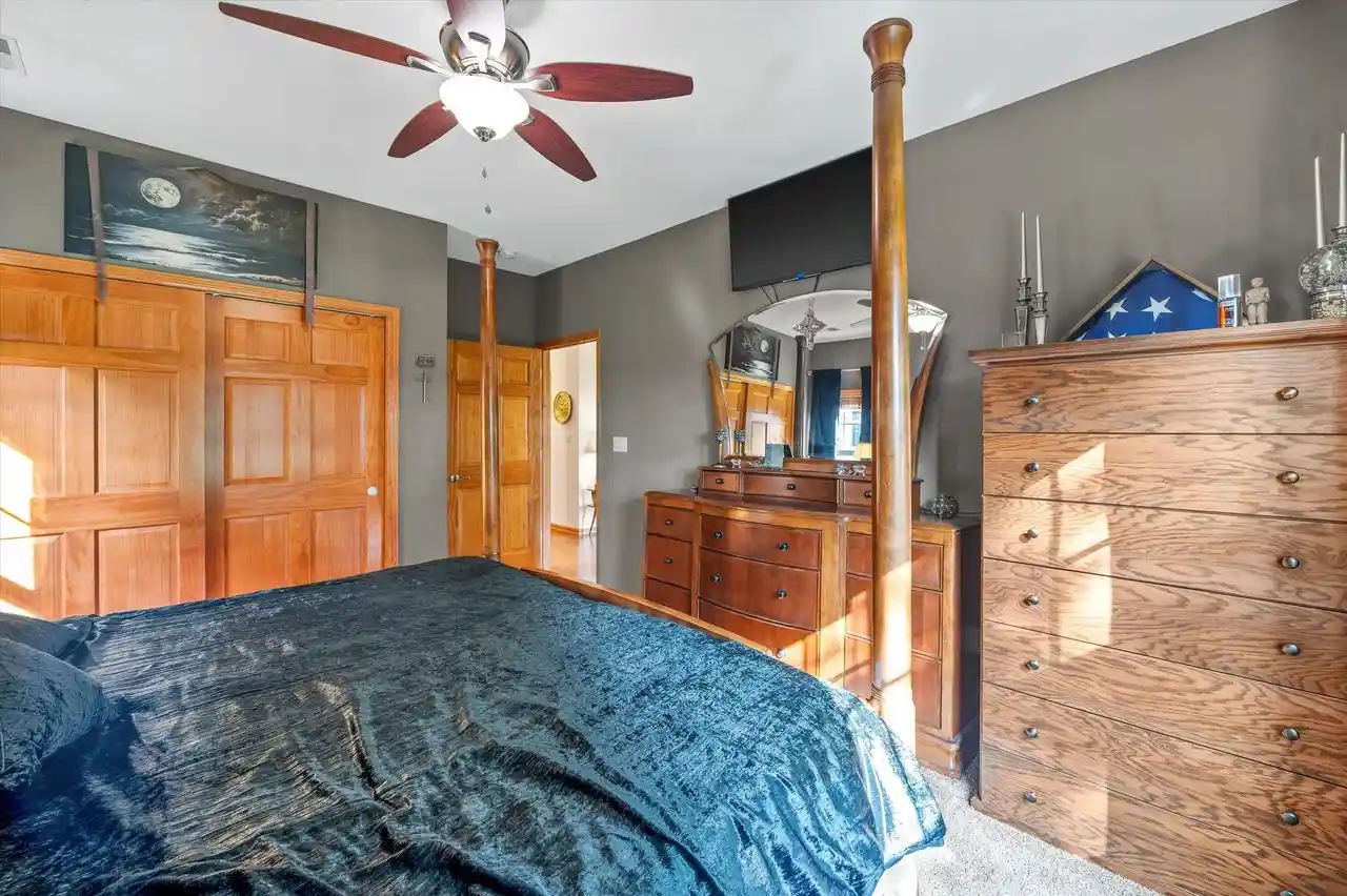Photo 3 of Condo for sale at 941 Autumn Ridge Ln #941, Hartford, WI 53027 | MLS# 1980170 | Listing updated on 2026-09-11