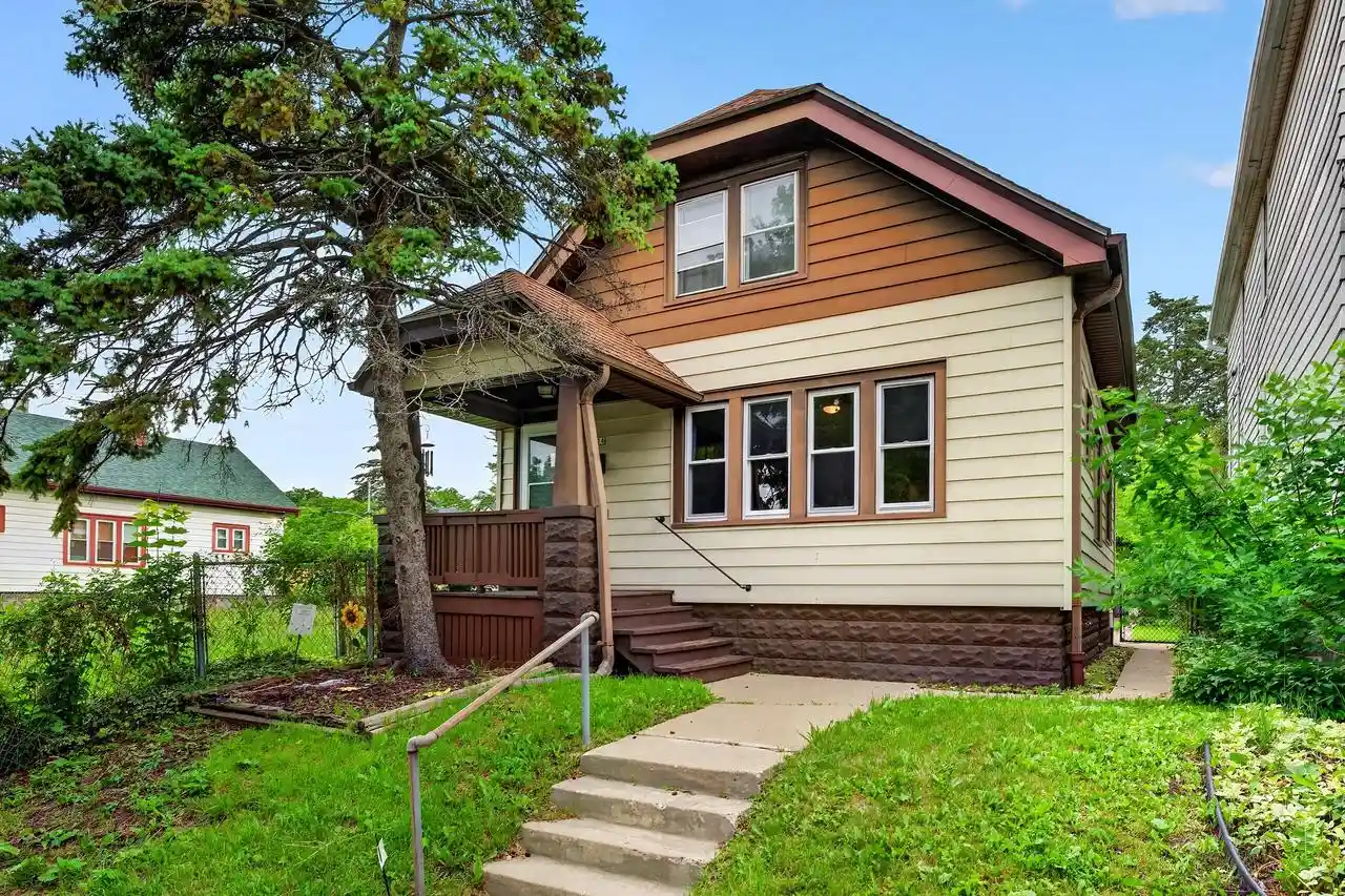 Photo 1 of Single family home for sale at 3614 N 25th Street, Milwaukee, WI 53206 | MLS# 1980173 | Listing updated on 2026-09-14