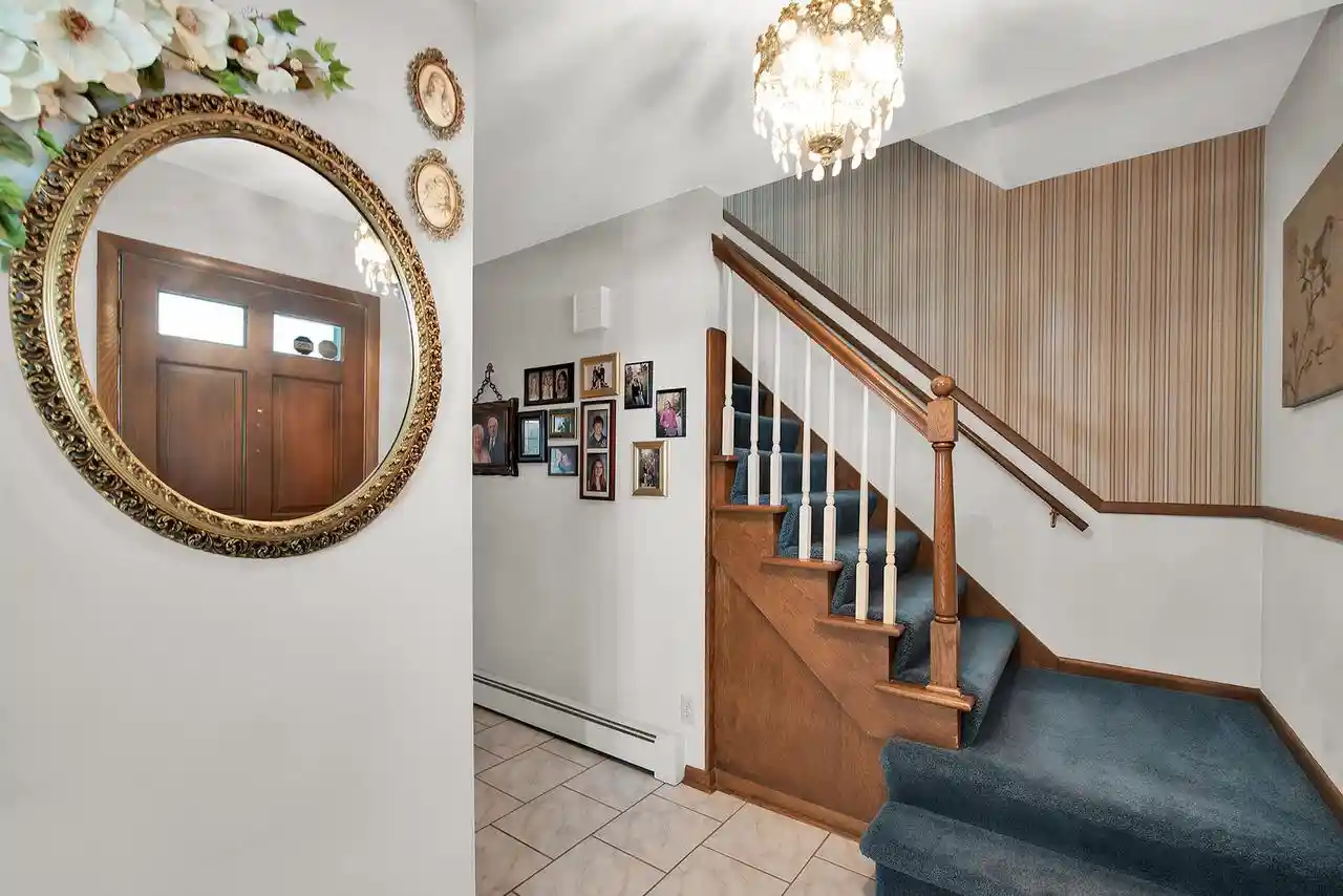 Photo 3 of Single family home for sale at N89w17151 Highland Ct, Menomonee Falls, WI 53051 | MLS# 1980182 | Listing updated on 2026-09-20