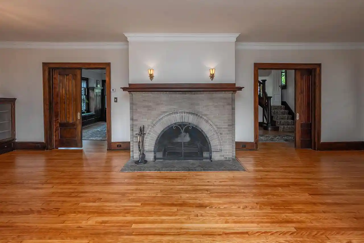 Photo 3 of Single family home for sale at 8000 Warren Ave, Wauwatosa, WI 53213 | MLS# 1980186 | Listing updated on 2026-09-17