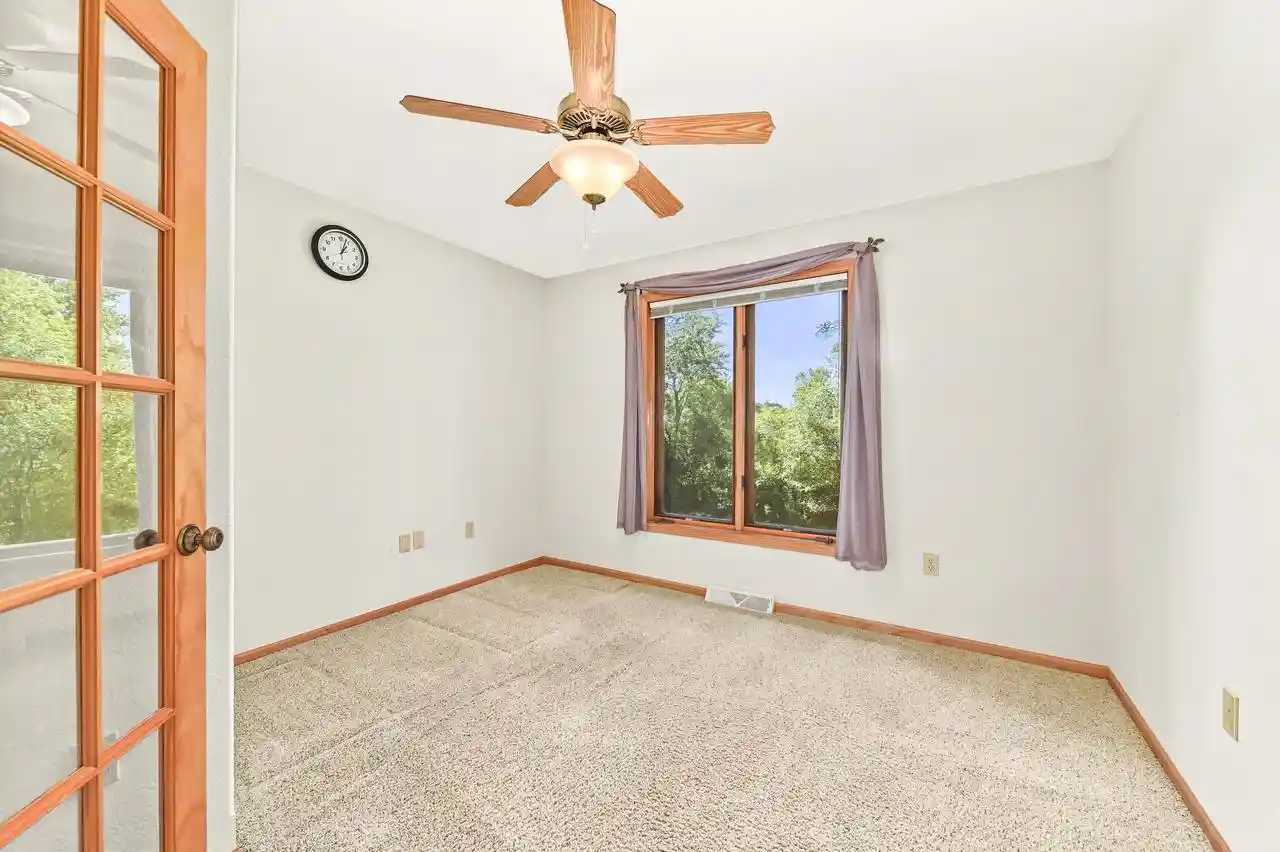 Photo 3 of Condo for sale at 7043 S Lannonstone Ct, Franklin, WI 53132 | MLS# 1980195 | Listing updated on 2026-09-16