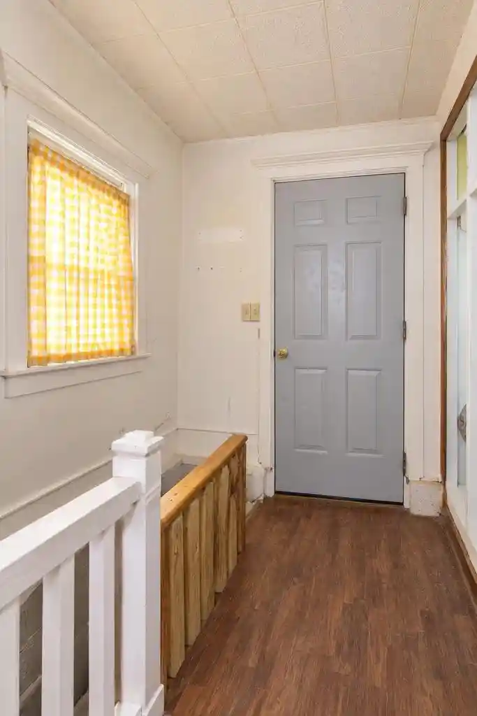 Photo 3 of Single family home for sale at 217 S Lee St, Appleton, WI 54915 | MLS# 50332489 | Listing updated on 2026-09-16