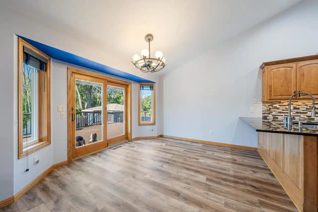 Photo 2 of Single family home for sale at 1549 Belle Plane Cir, Green Bay, WI 54313 | MLS# 50332437 | Listing updated on 2026-09-21