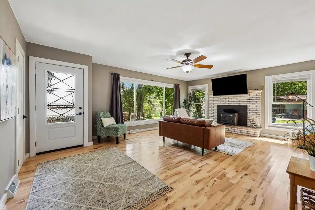 Photo 3 of Single family home for sale at 101 Potawatomi Dr, Edgerton, WI 53534 | MLS# 1980203 | Listing updated on 2026-09-17