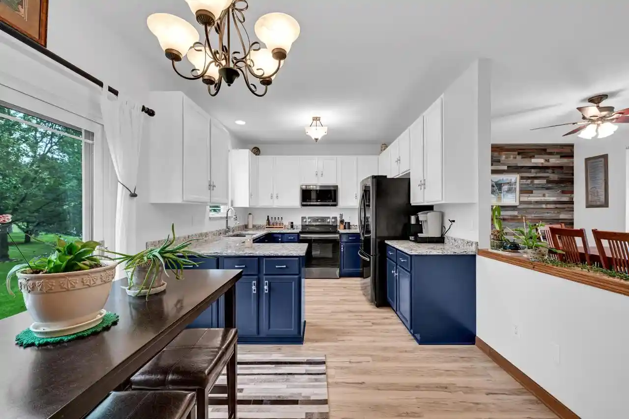 Photo 3 of Single family home for sale at 302 Hawthorne Dr, Eagle, WI 53119 | MLS# 1980215 | Listing updated on 2026-09-13