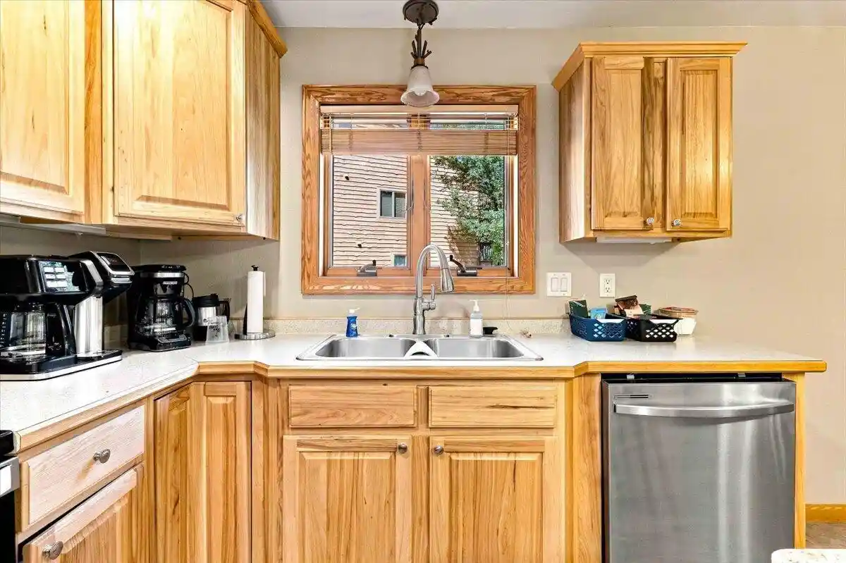 Listing Photo 4 - Condo for sale in building located at 1828-1 Parkland Dr, Arkdale, WI 54613 - Unit #0401
