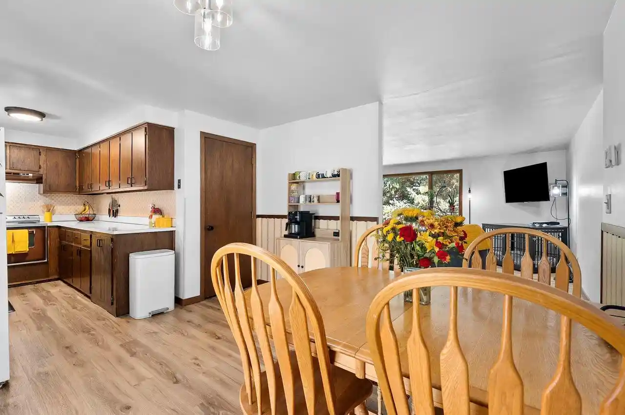 Photo 4 of Single family home for sale at E3965 State Rd 29, Kewaunee, WI 54216 | MLS# 1980234 | Listing updated on 2026-10-08