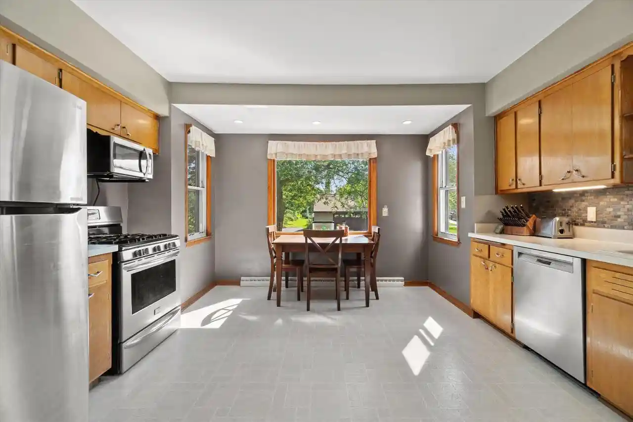 Photo 4 of Single family home for sale at 3381 E Ryan Rd, Oak Creek, WI 53154 | MLS# 1980235 | Listing updated on 2026-09-12