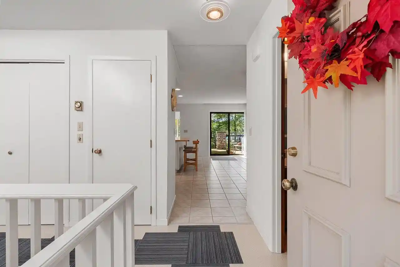 Photo 2 of Single family home for sale at W5125 Lulu Lake Dr, Shawano, WI 54166 | MLS# 50332518 | Listing updated on 2026-09-11
