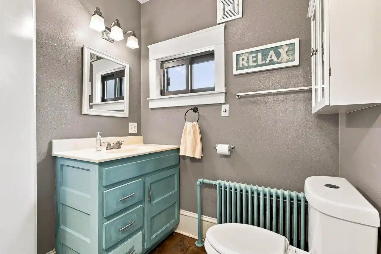 Photo 3 of Single family home for sale at 204 Park St, Sheboygan Falls, WI 53085 | MLS# 1980233 | Listing updated on 2026-09-23