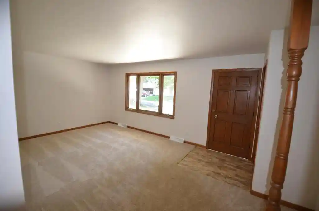 Photo 3 of Single family home for sale at 442 S Buckingham Blvd, Whitewater, WI 53190 | MLS# 1980241 | Listing updated on 2026-09-14