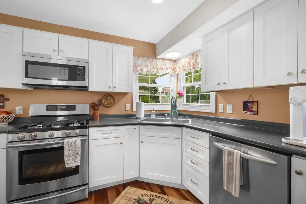 Photo 2 of Single family home for sale at 5234 Roberts Dr, Greendale, WI 53129 | MLS# 1980239 | Listing updated on 2026-09-13