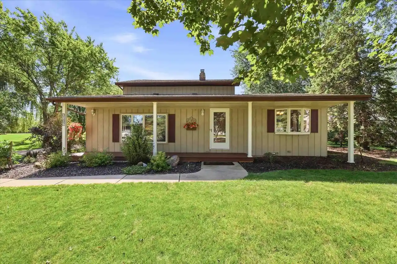 Photo 1 of Single family home for sale at W3187 Crk View Ln, Appleton, WI 54915 | MLS# 50332498 | Listing updated on 2026-09-21