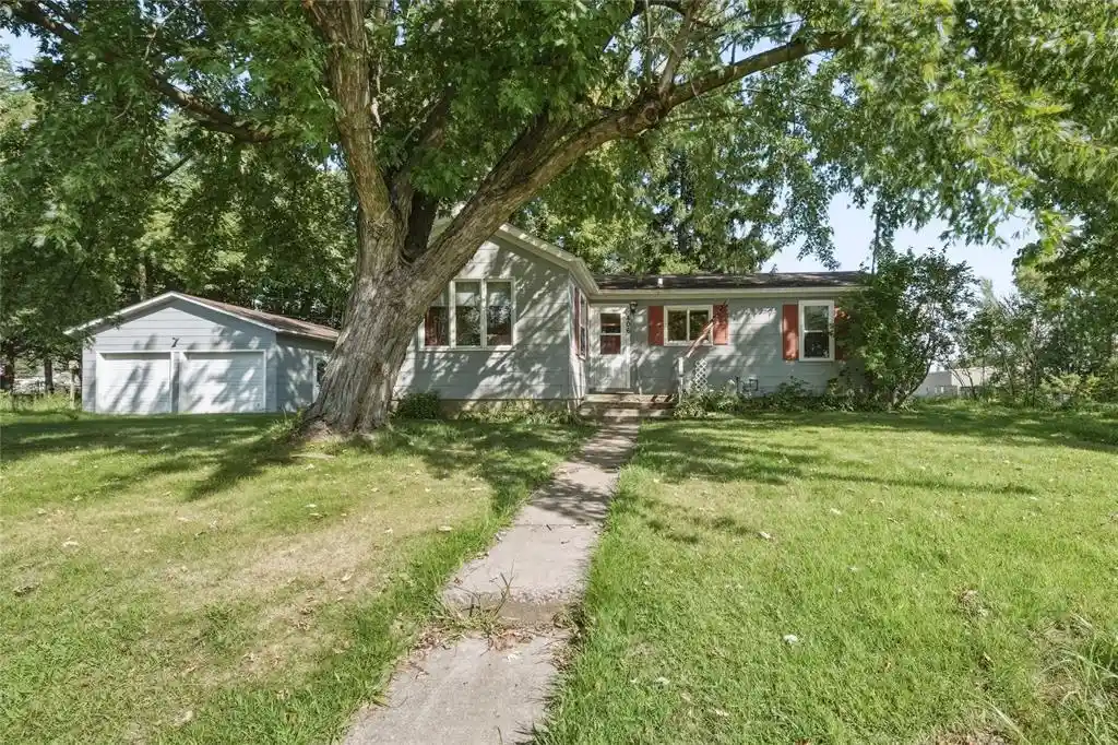 Single family home for sale at 406 E Birch St, Abbotsford, WI 54405 | MLS# 1605001