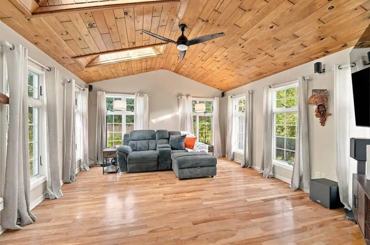 Photo 4 of Single family home for sale at 29 Pheasant Ct, Appleton, WI 54915 | MLS# 50332537 | Listing updated on 2026-09-22