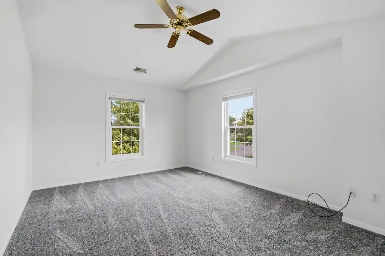 Listing Photo 5 - Condo for sale in building located at 1156 N Sunnyslope Dr, Mount Pleasant, WI 53406 - Unit #206