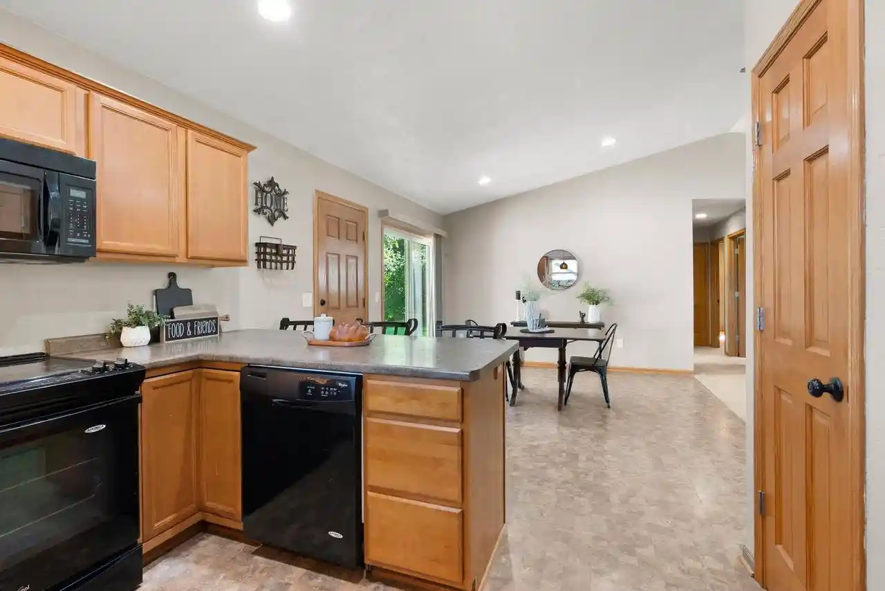 Photo 3 of Single family home for sale at 1136 Mistletoe Ln, Winneconne, WI 54986 | MLS# 50332541 | Listing updated on 2026-09-11