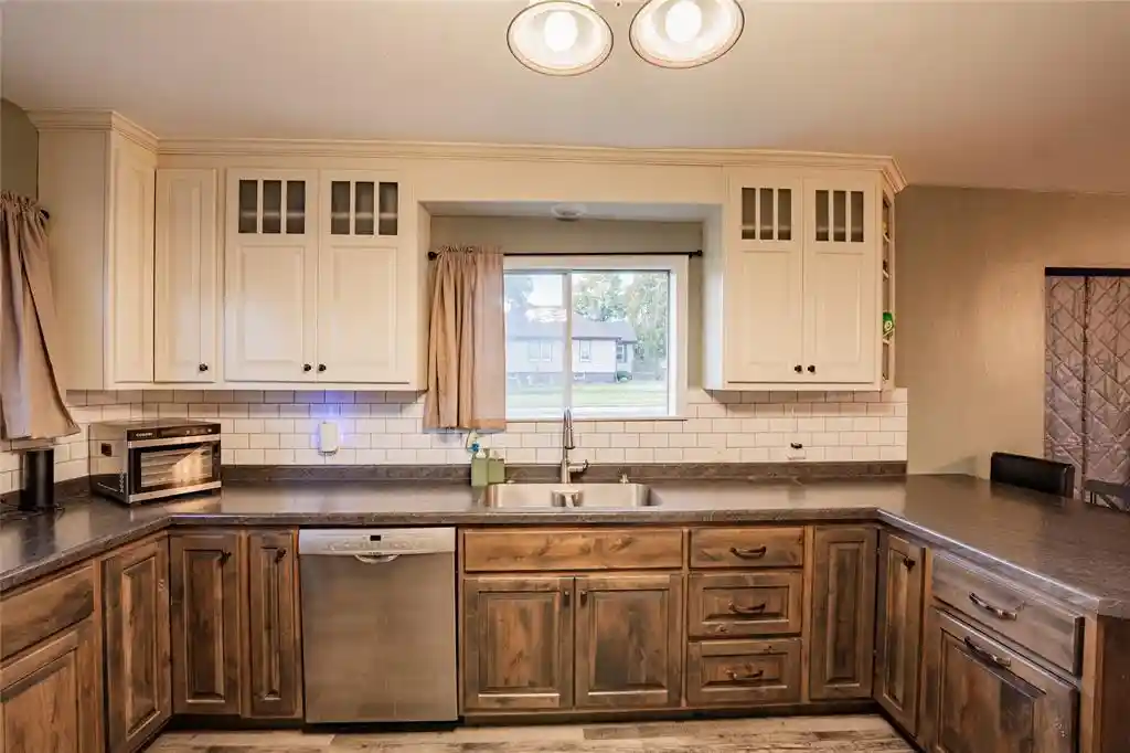 Photo 2 of Single family home for sale at 423 Bates St, Cornell, WI 54732 | MLS# 1605010 | Listing updated on 2026-09-13