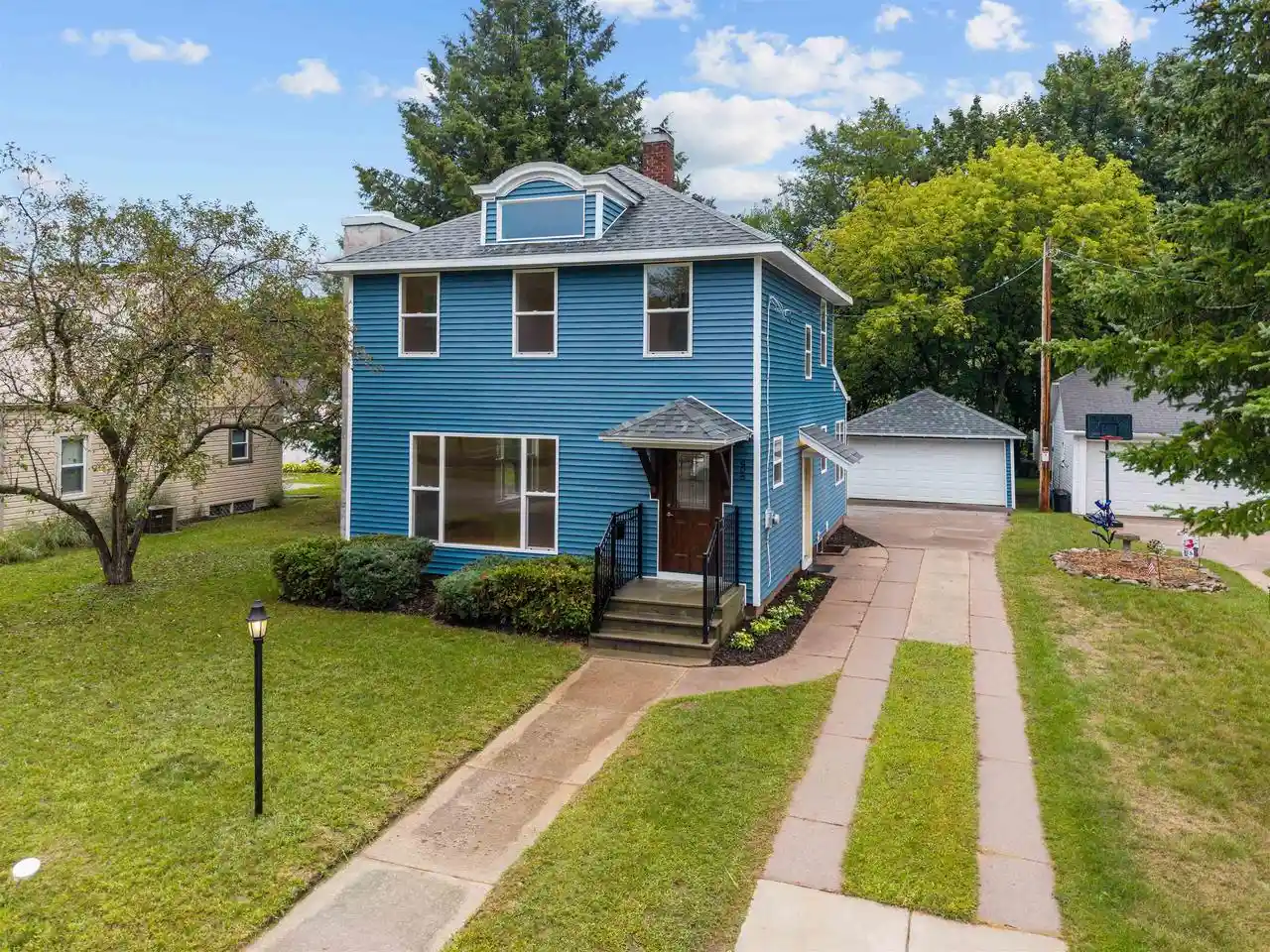 Photo 1 of Single family home for sale at 408 S Smalley St, Shawano, WI 54166 | MLS# 50332522 | Listing updated on 2026-09-18