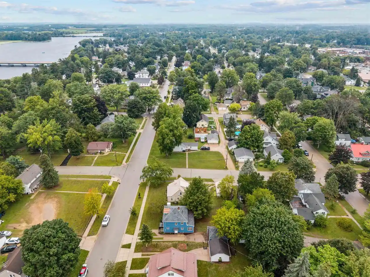 Photo 3 of Single family home for sale at 408 S Smalley St, Shawano, WI 54166 | MLS# 50332522 | Listing updated on 2026-09-18
