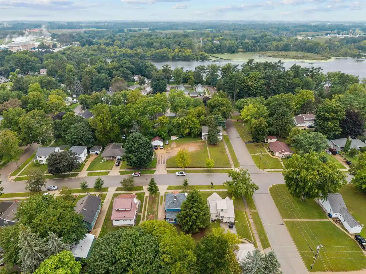 Photo 4 of Single family home for sale at 408 S Smalley St, Shawano, WI 54166 | MLS# 50332522 | Listing updated on 2026-09-18