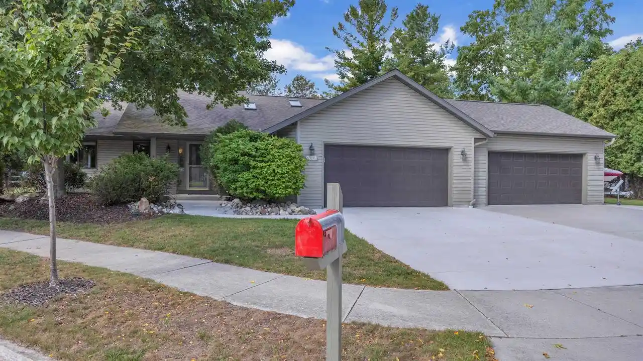 Photo 1 of Single family home for sale at 2314 N 36th Place, Sheboygan, WI 53083 | MLS# 50332524 | Listing updated on 2026-09-22