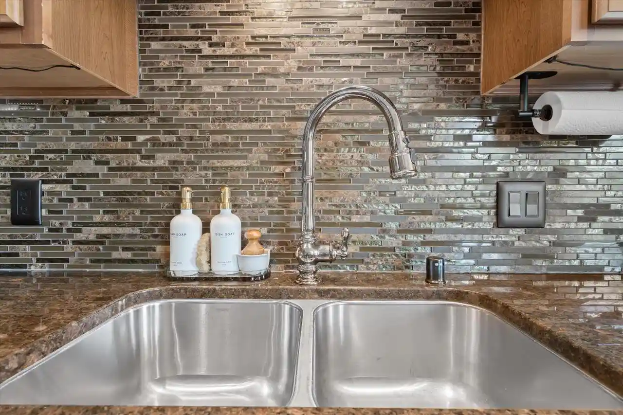 Photo 3 of Single family home for sale at N173w19972 Creekside Dr, Jackson, WI 53037 | MLS# 1980256 | Listing updated on 2026-09-13