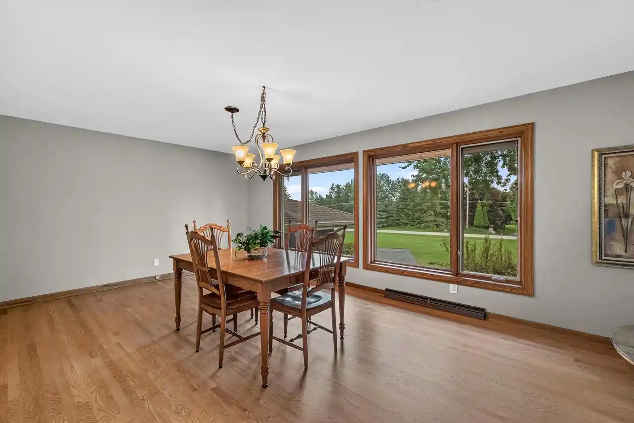Photo 2 of Single family home for sale at 1123 Lake Shore Rd, Grafton, WI 53024 | MLS# 1980261 | Listing updated on 2026-09-12