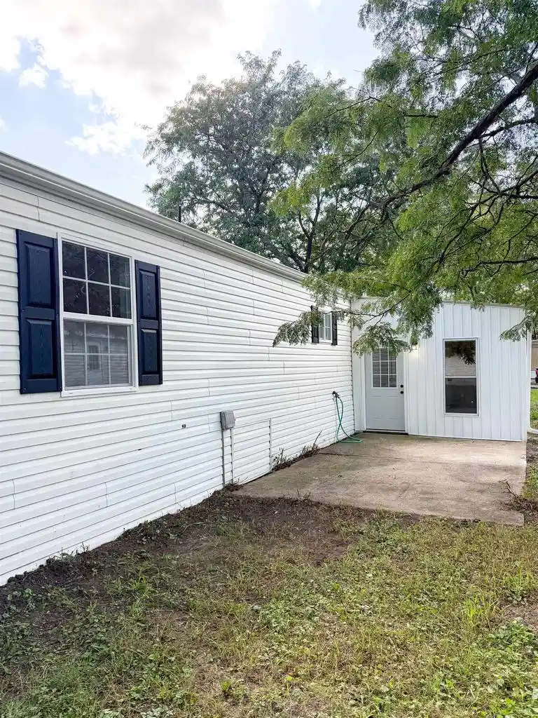 Photo 3 of Condo for sale at 10 Lapidary Ln, Janesville, WI 53548 | MLS# 2032475 | Listing updated on 2026-09-12