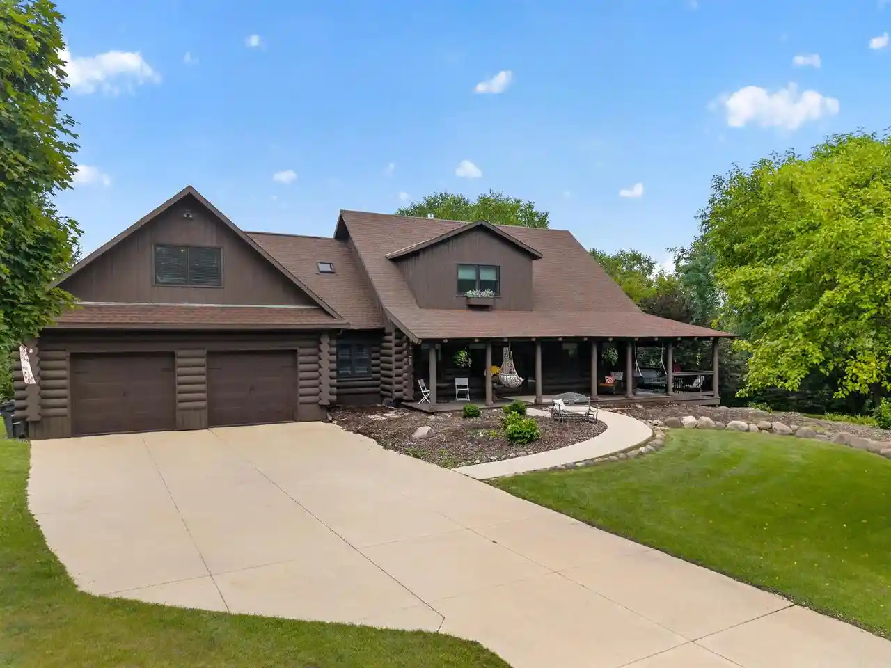 Single family home for sale at 5280 Augustine Pointe Ct, Colgate, WI 53017 | MLS# 1980268