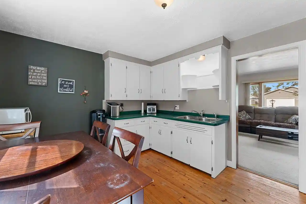 Photo 3 of Single family home for sale at 108 King St, Neenah, WI 54956 | MLS# 50332561 | Listing updated on 2026-09-14