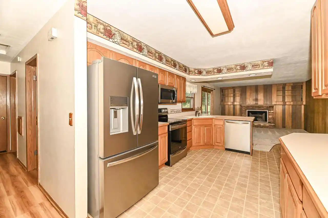 Photo 2 of Single family home for sale at 460 N Sherman St, Eagle, WI 53119 | MLS# 1980276 | Listing updated on 2026-09-25