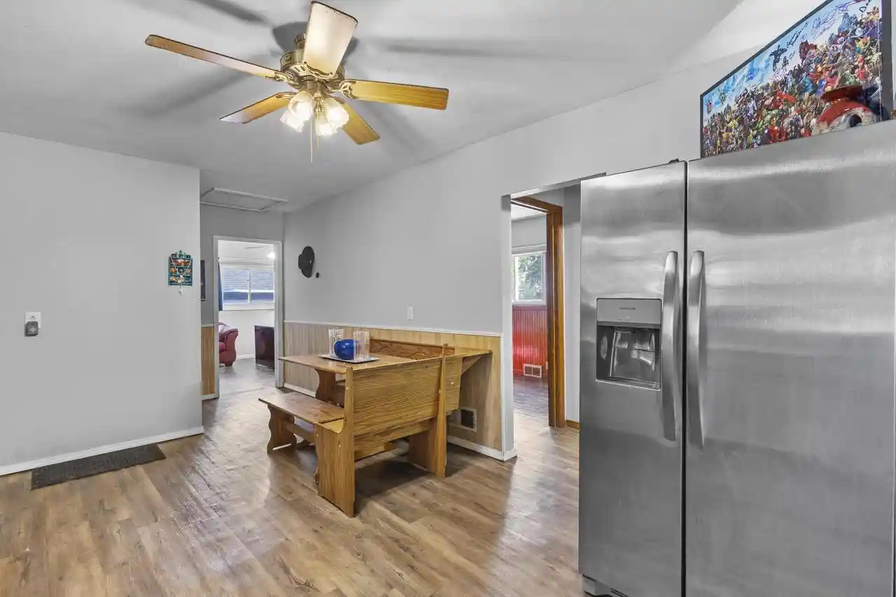 Photo 2 of Single family home for sale at 1222 Knapp St, Oshkosh, WI 54902 | MLS# 50332565 | Listing updated on 2026-09-20