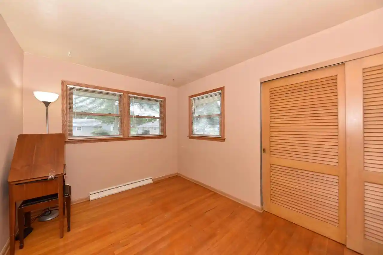 Photo 4 of Single family home for sale at 8136 W Clovernook St, Milwaukee, WI 53223 | MLS# 1980274 | Listing updated on 2026-09-13
