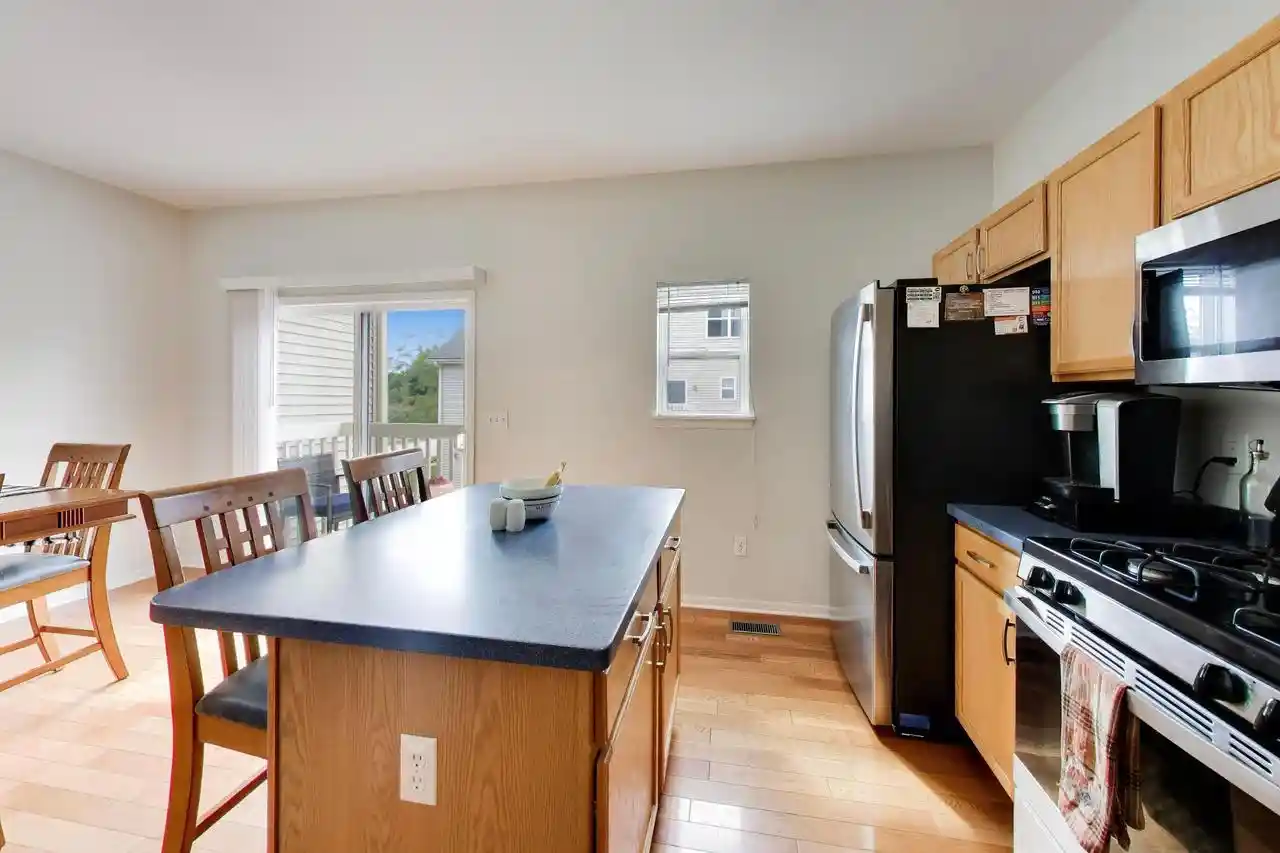 Listing Photo 2 - Condo for sale in building located at 407 Parker Dr, Genoa City, WI 53128 - Unit #C