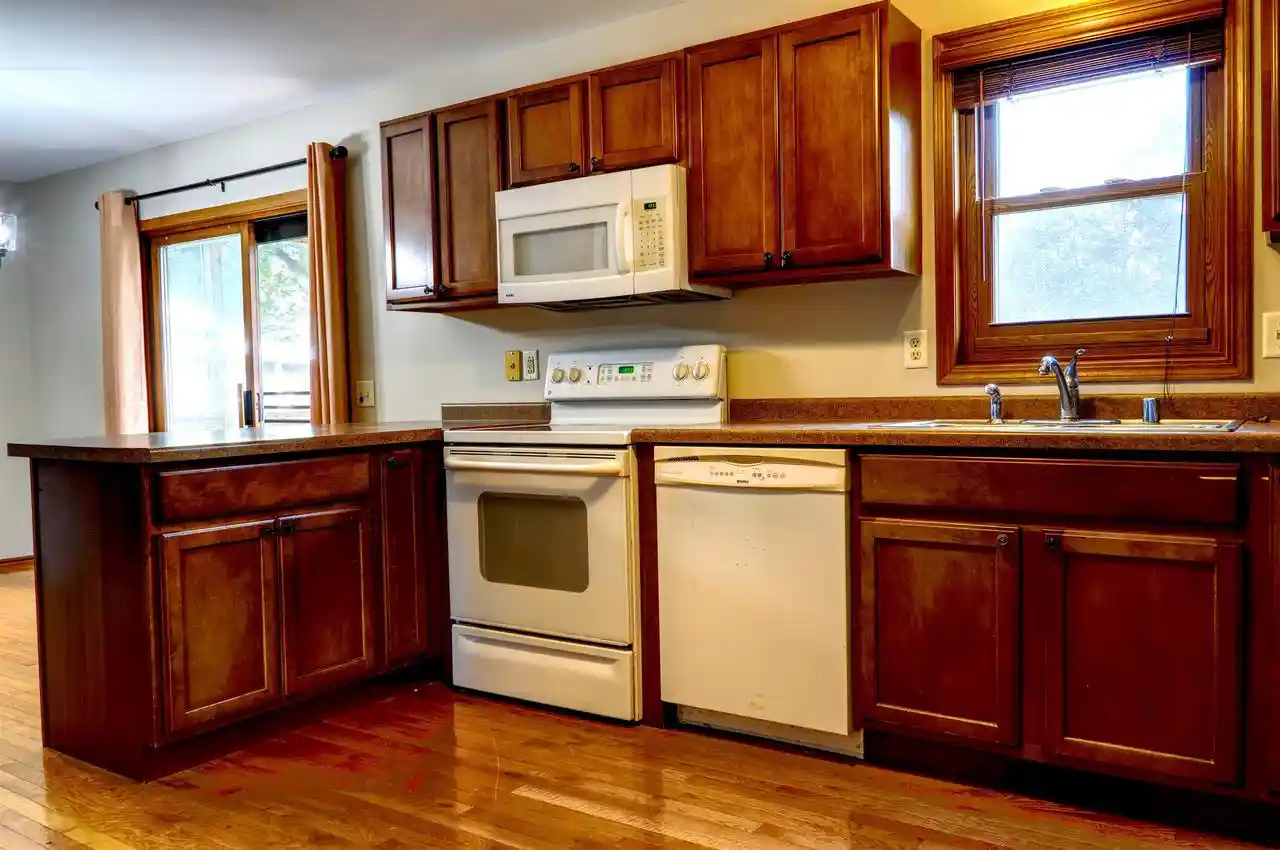 Photo 3 of Single family home for sale at 3205 Clove Dr, Madison, WI 53704 | MLS# 2032496 | Listing updated on 2026-09-16