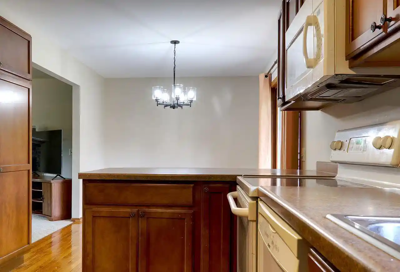 Photo 4 of Single family home for sale at 3205 Clove Dr, Madison, WI 53704 | MLS# 2032496 | Listing updated on 2026-09-16