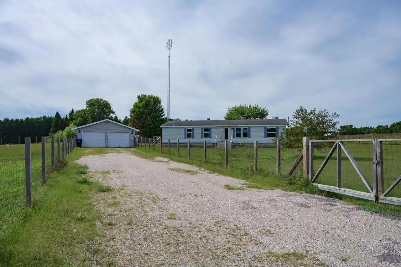 Photo 1 of Single family home for sale at 3167 W 13th Lane, Wisconsin Dells, WI 53965 | MLS# 2032500 | Listing updated on 2026-09-15