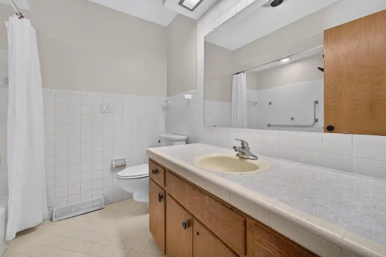 Photo 3 of Sale Pending at 5143 S 19th Street, Milwaukee, WI 53221 | MLS# 1980295 | Listing updated on 2026-09-16