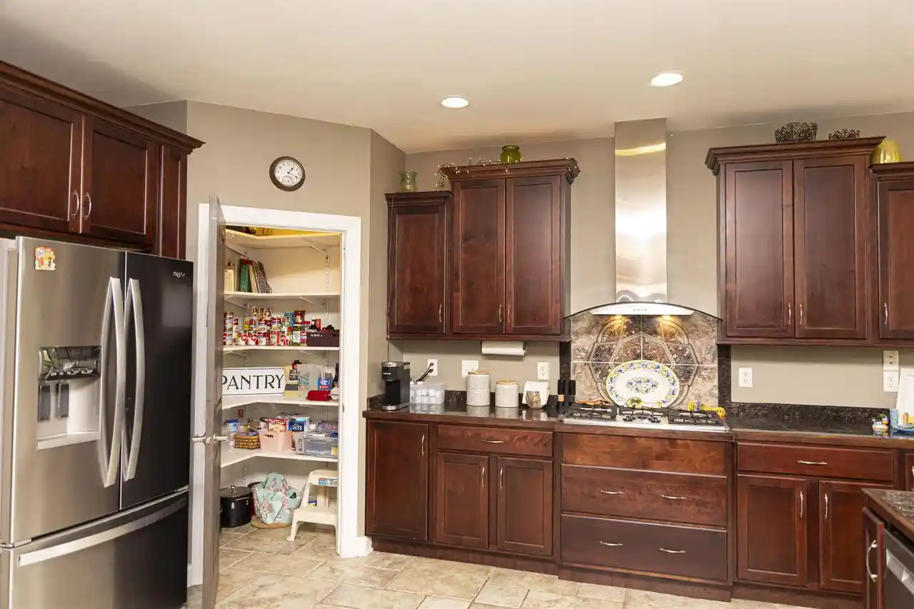 Photo 3 of Single family home for sale at 2893 Bally Bunion Ln, Green Bay, WI 54311 | MLS# 50332569 | Listing updated on 2026-10-09