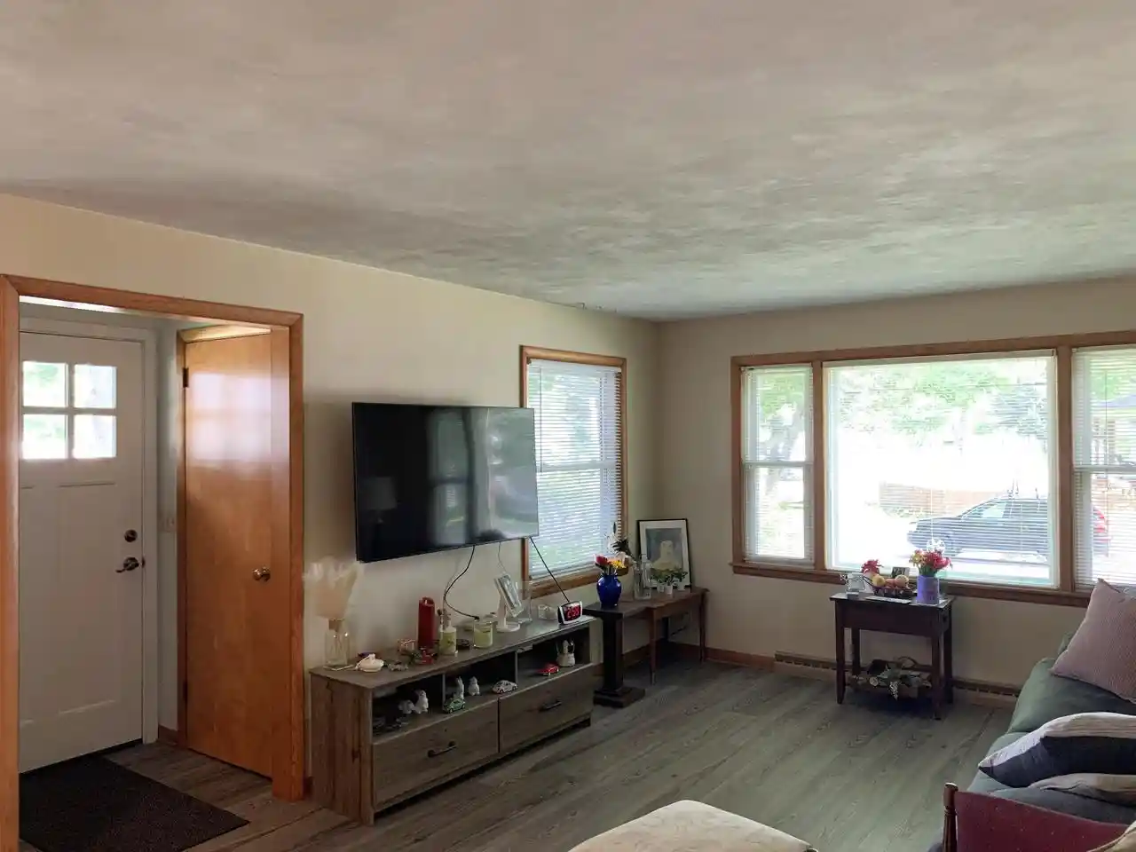 Photo 3 of Single family home for sale at 407 W Harrison St, Columbus, WI 53925 | MLS# 2032501 | Listing updated on 2026-09-18
