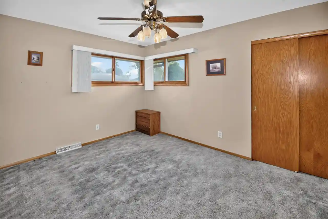 Photo 3 of Single family home for sale at W149n8183 Winchester Dr, Menomonee Falls, WI 53051 | MLS# 1980305 | Listing updated on 2026-09-15