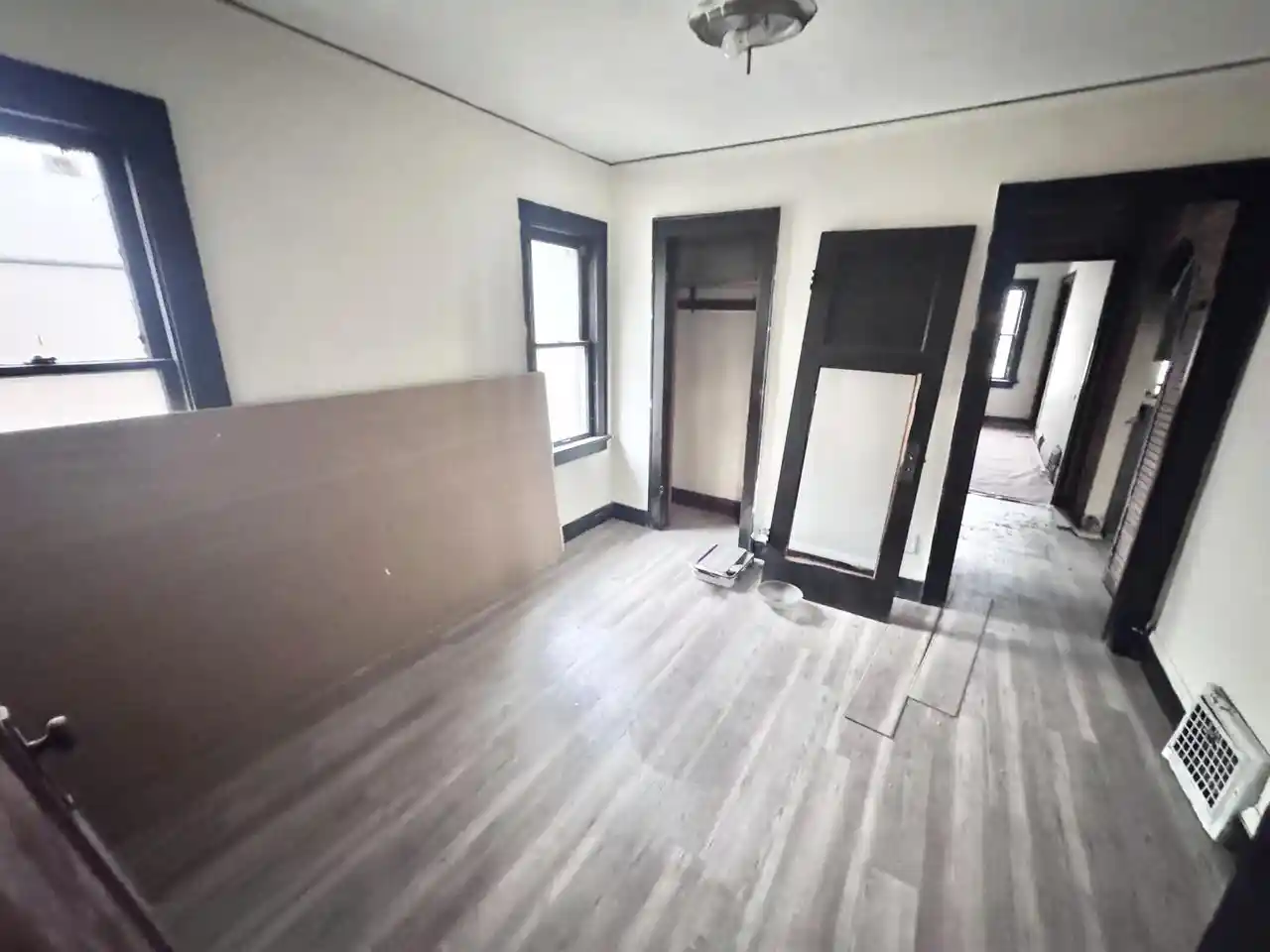 Listing Photo 4 - Condo for sale in building located at 3946 N 27th St, Milwaukee, WI 53216 - Unit #3948