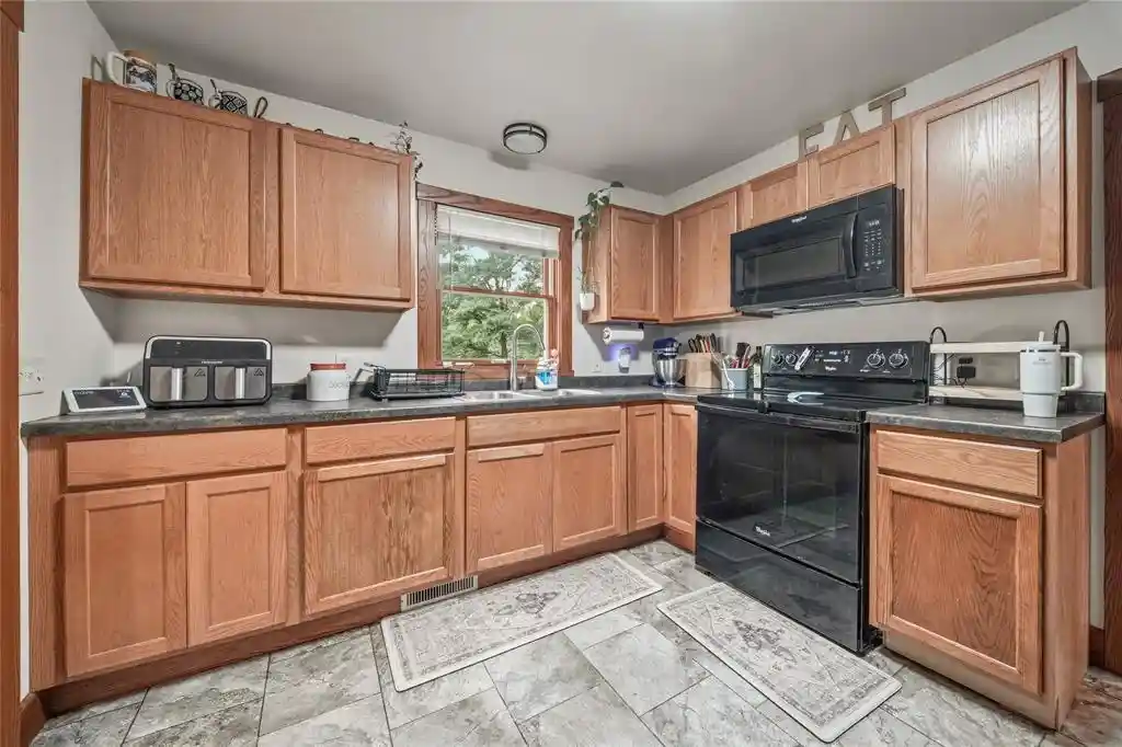 Photo 3 of Single family home for sale at 1548 Bellevue Ave, Eau Claire, WI 54703 | MLS# 1605073 | Listing updated on 2026-09-21